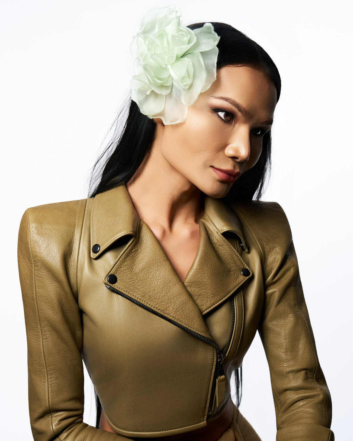 Olah Bloom Silk Flower Pin - Jade Rose