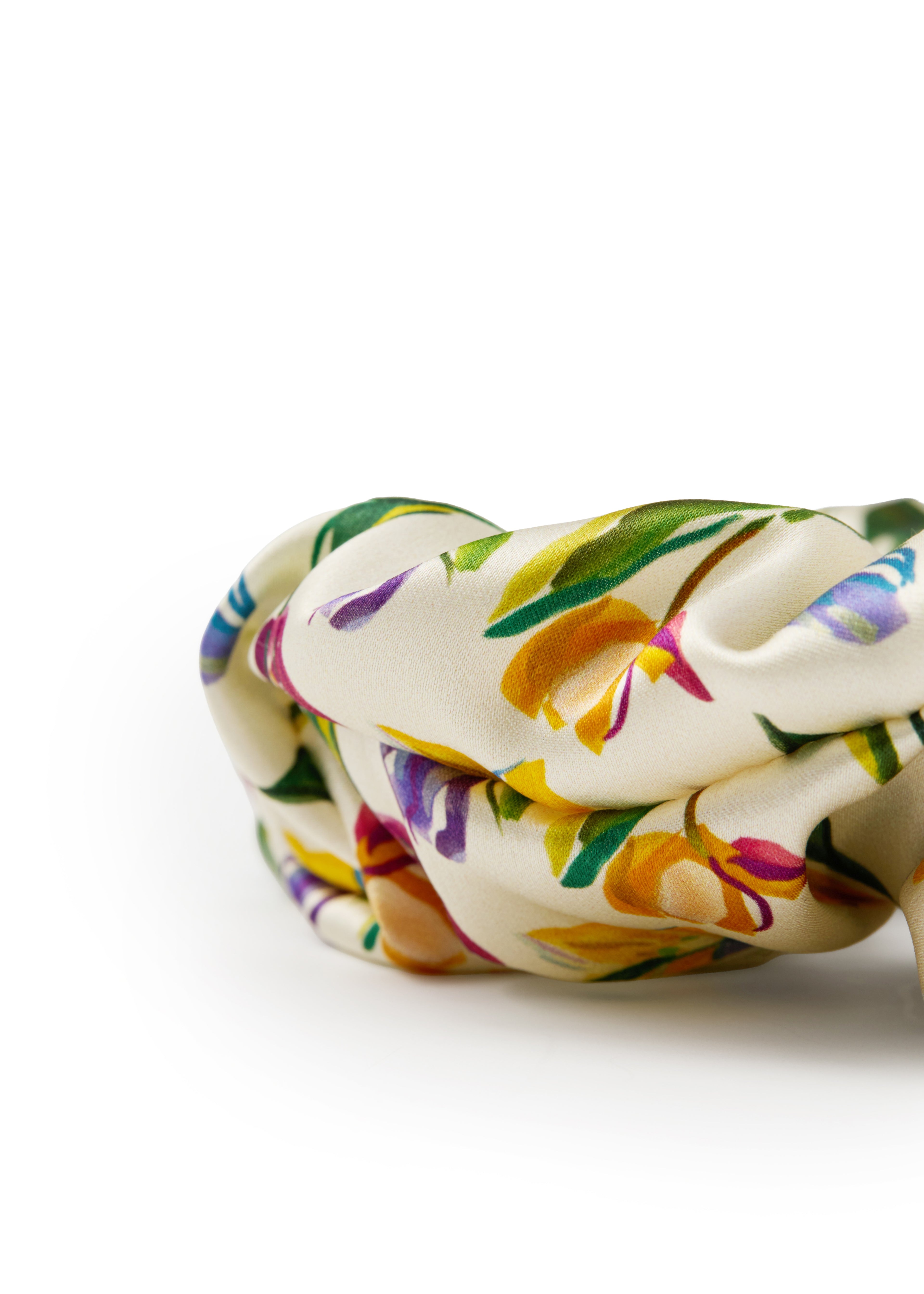 Tulip Silk Scrunchie - Cream
