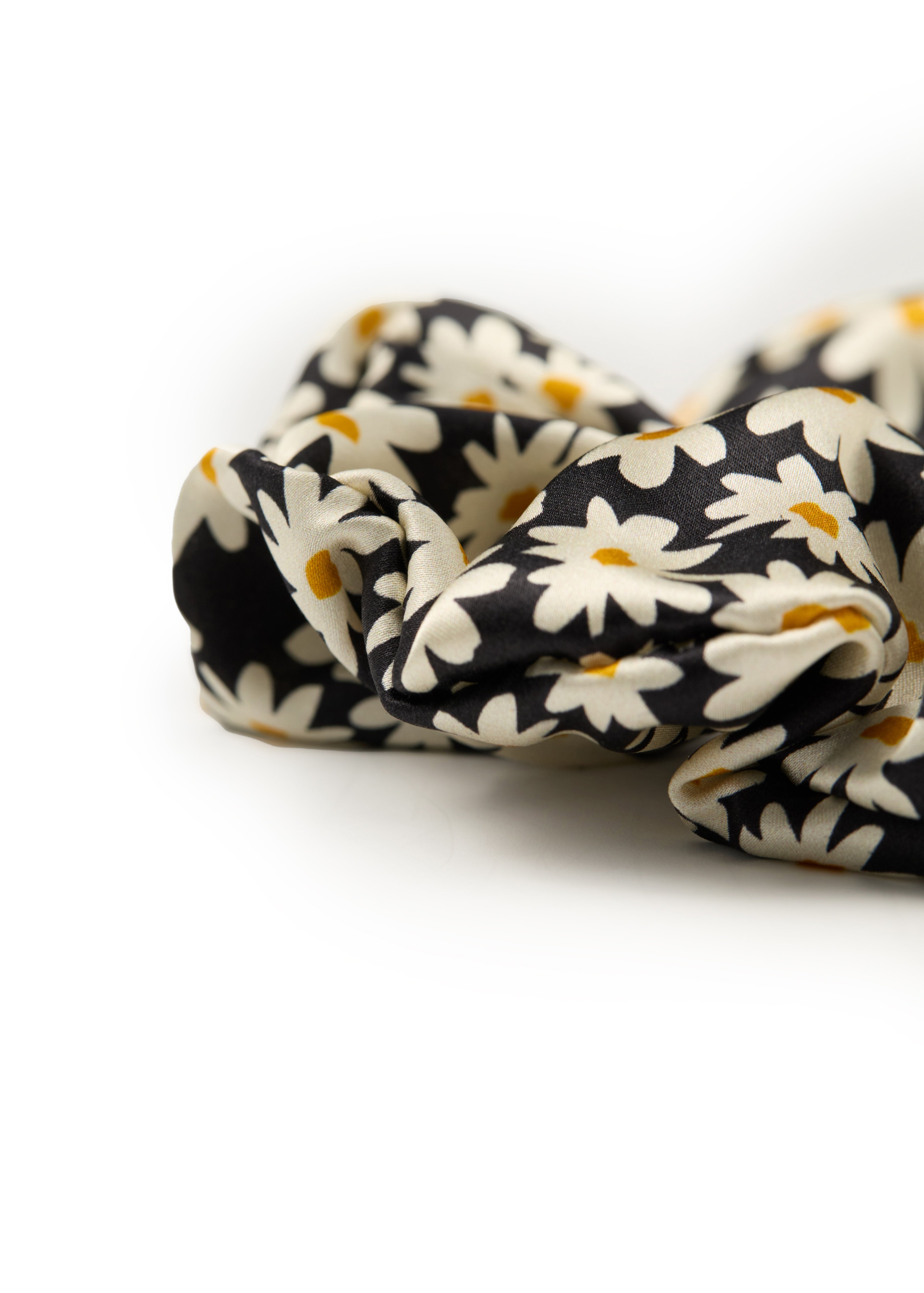 Daisy Silk Scrunchie - Black