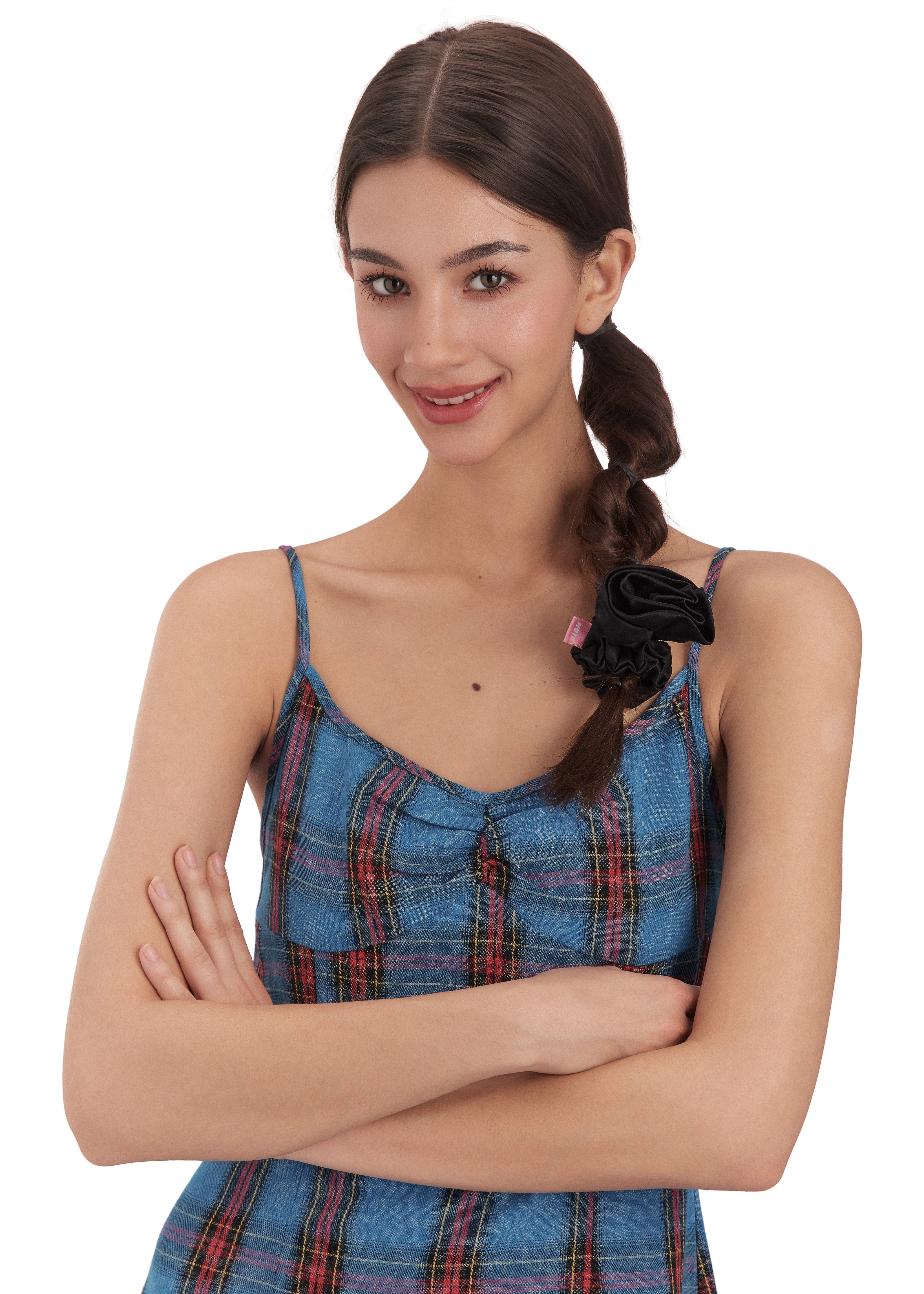 La Frida Rosa Silk Scrunchie - Black