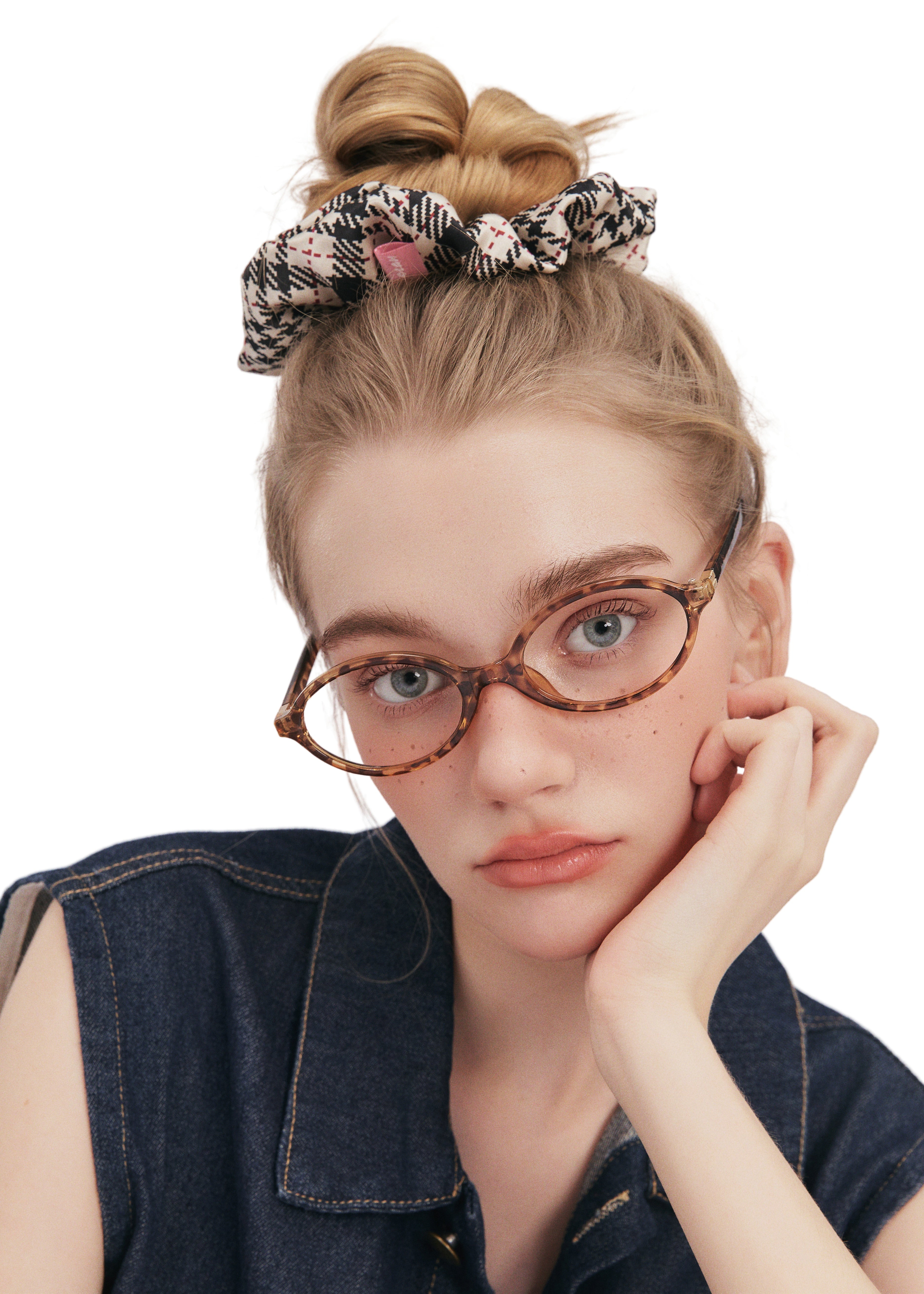 Cordellia Silk Scunchie - Beige