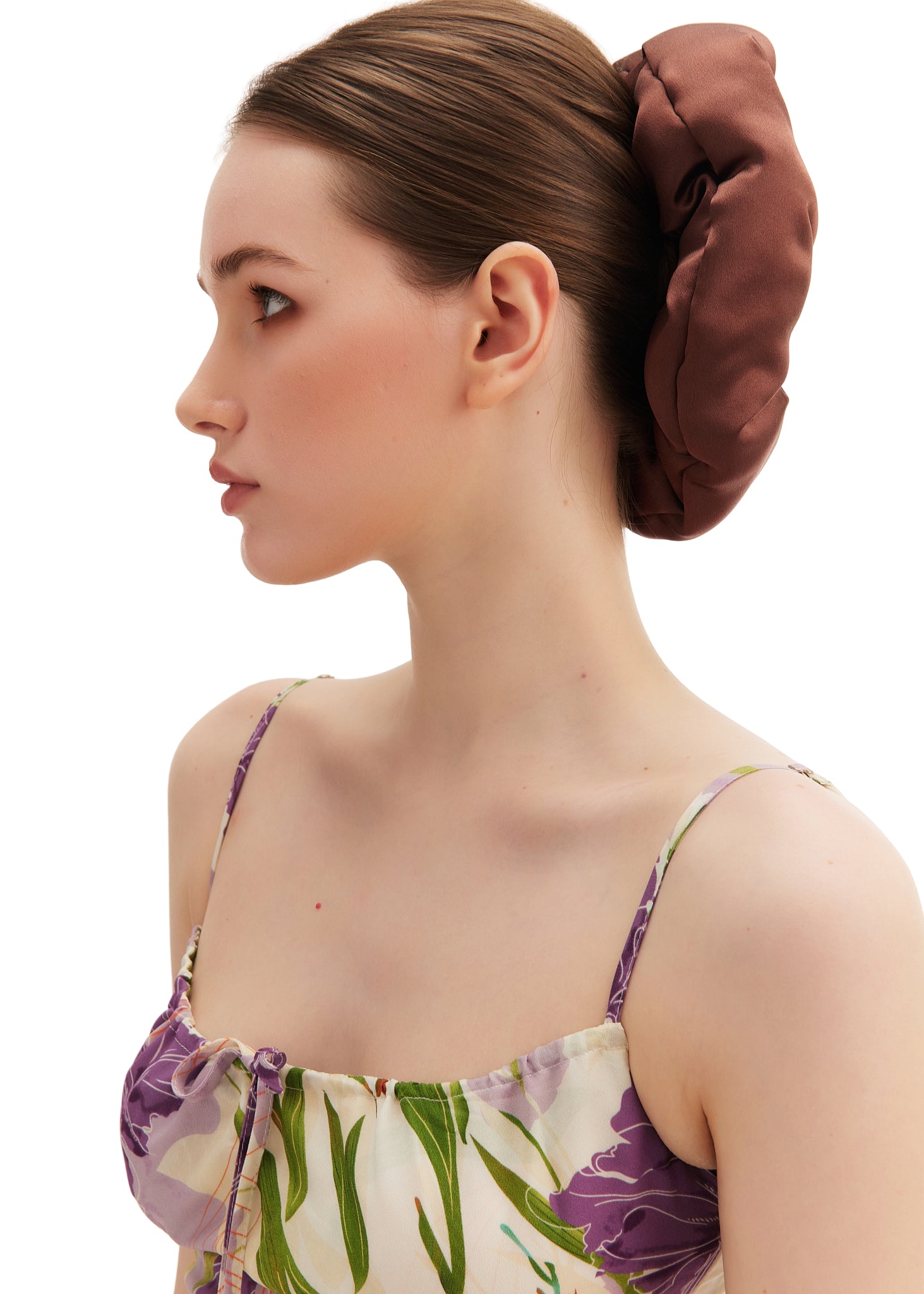 Olah Silk Marshmallow Scrunchie - Cocoa Mouse